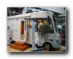 Click to enlarge the picture of 2011 Concorde Carver 821L Motorhome (Dusseldorf 2010) 3/16